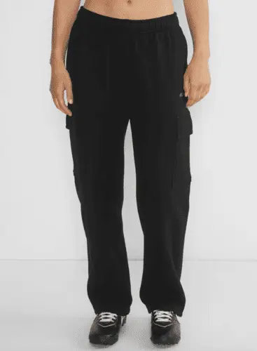 Aritzia mega cargo sweatpants dupe