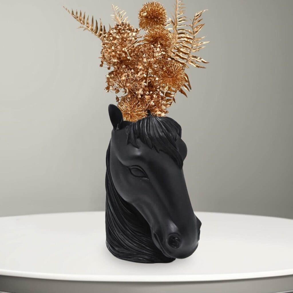 Black vase of horse head