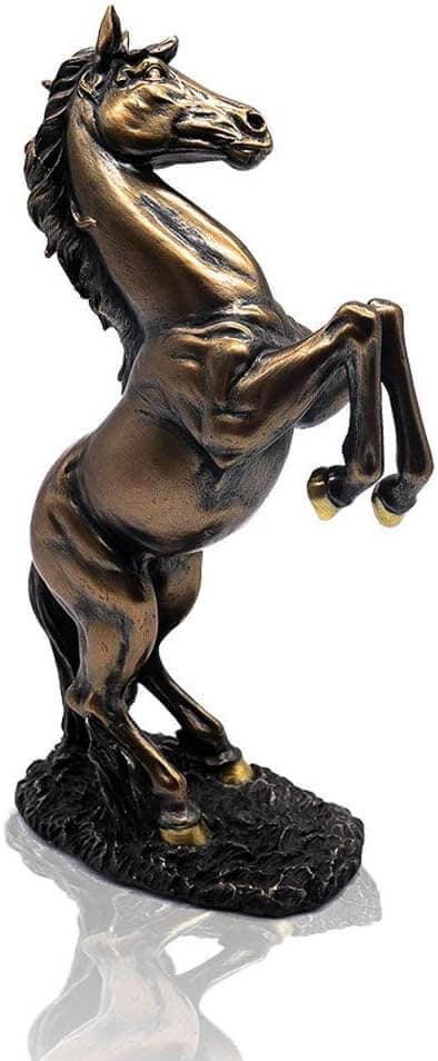 Horse on hind legs statue