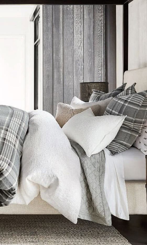 How to pick bedding for a man's master bedroom that reflects your personal style.