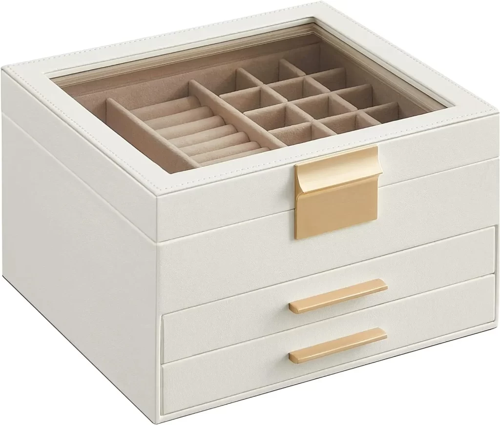 Chic neutral jewelry box