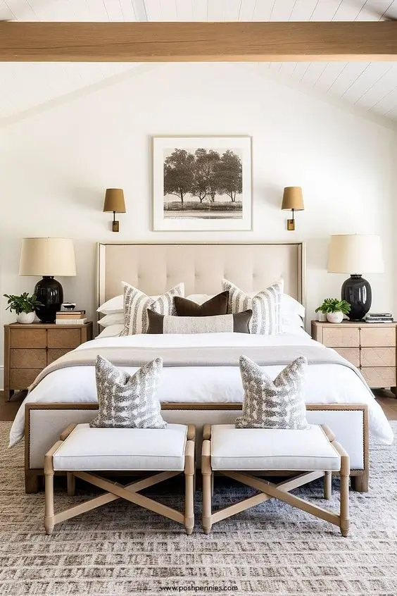 Bedroom with design symmetry