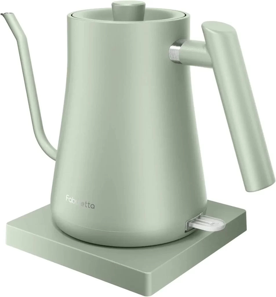 Kettle for boyfriend's mom