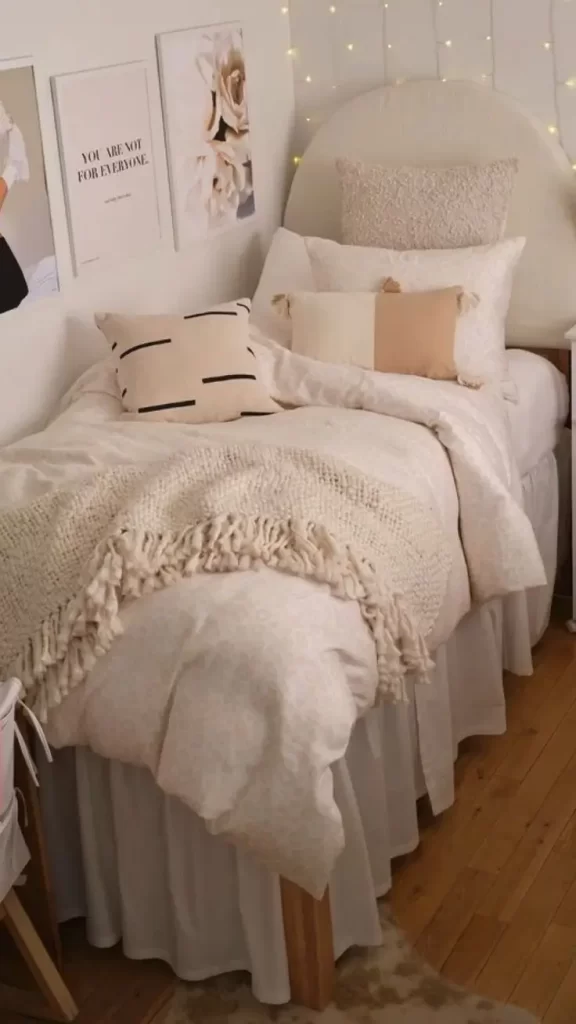 Beautiful neutral throw blanket for dorm bed