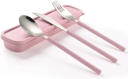 Pink cutlery set for one person