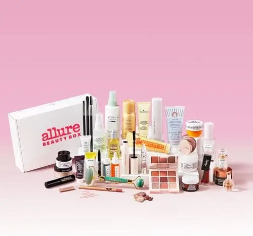 Beauty box subscription is a wonderful Christmas gift for sister in college