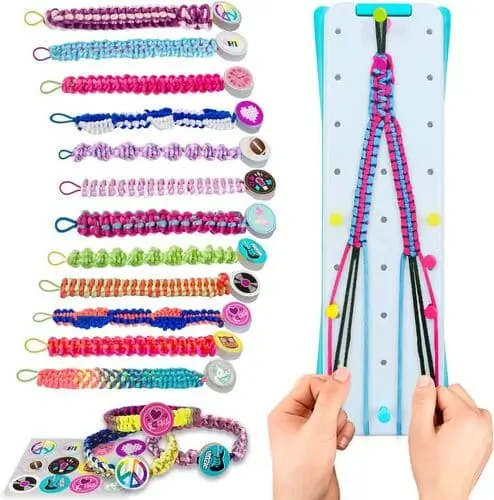 DIY Friendship Bracelet Making Kit – Perfect Christmas Gift for Tween Girls 2024. Includes Colorful Threads, Beads, and Patterns for Creative Fun.