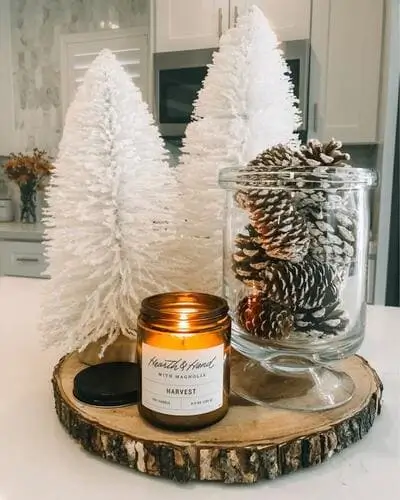 22 Cozy Christmas Coffee Table Styling Ideas You’ll Love This Holiday Season