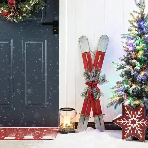 Farmhouse decor for Christmas door decoration ideas