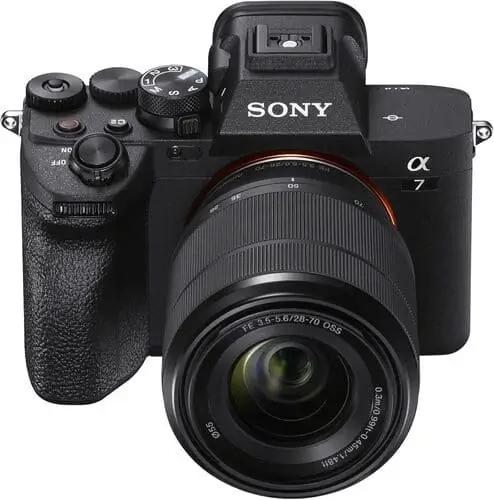 High-end Christmas gift: Sony A7 IV Camera Kit for professional-grade photos, an ideal luxury gift for photography enthusiasts. Explore more luxury gift ideas on our website!